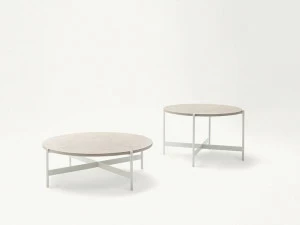 Paola Lenti Низкий круглый журнальный столик из натурального камня Heron