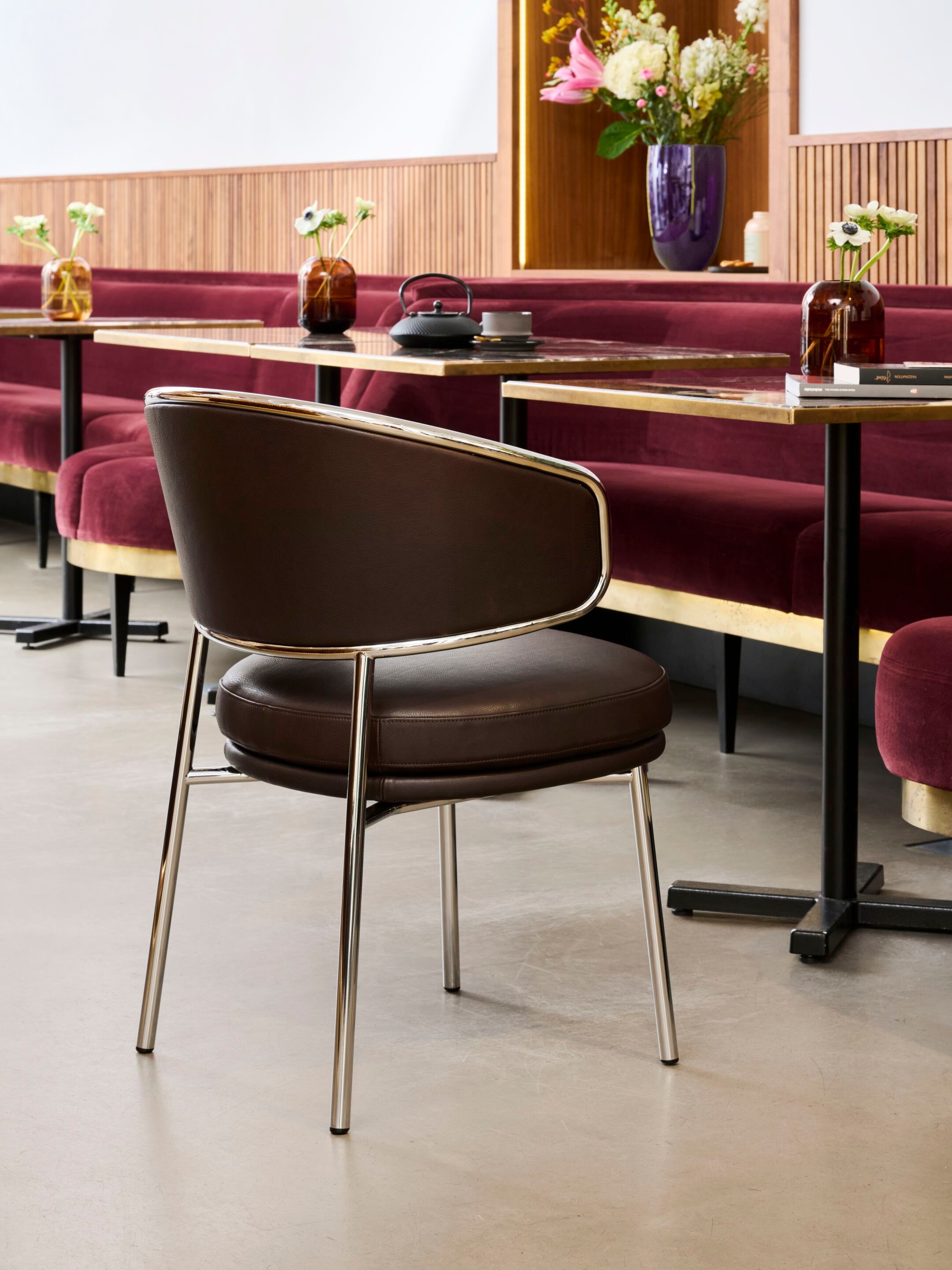 Кожаный стул с подлокотниками Classicon ARISTO ARCH-00138218 - Вид №1