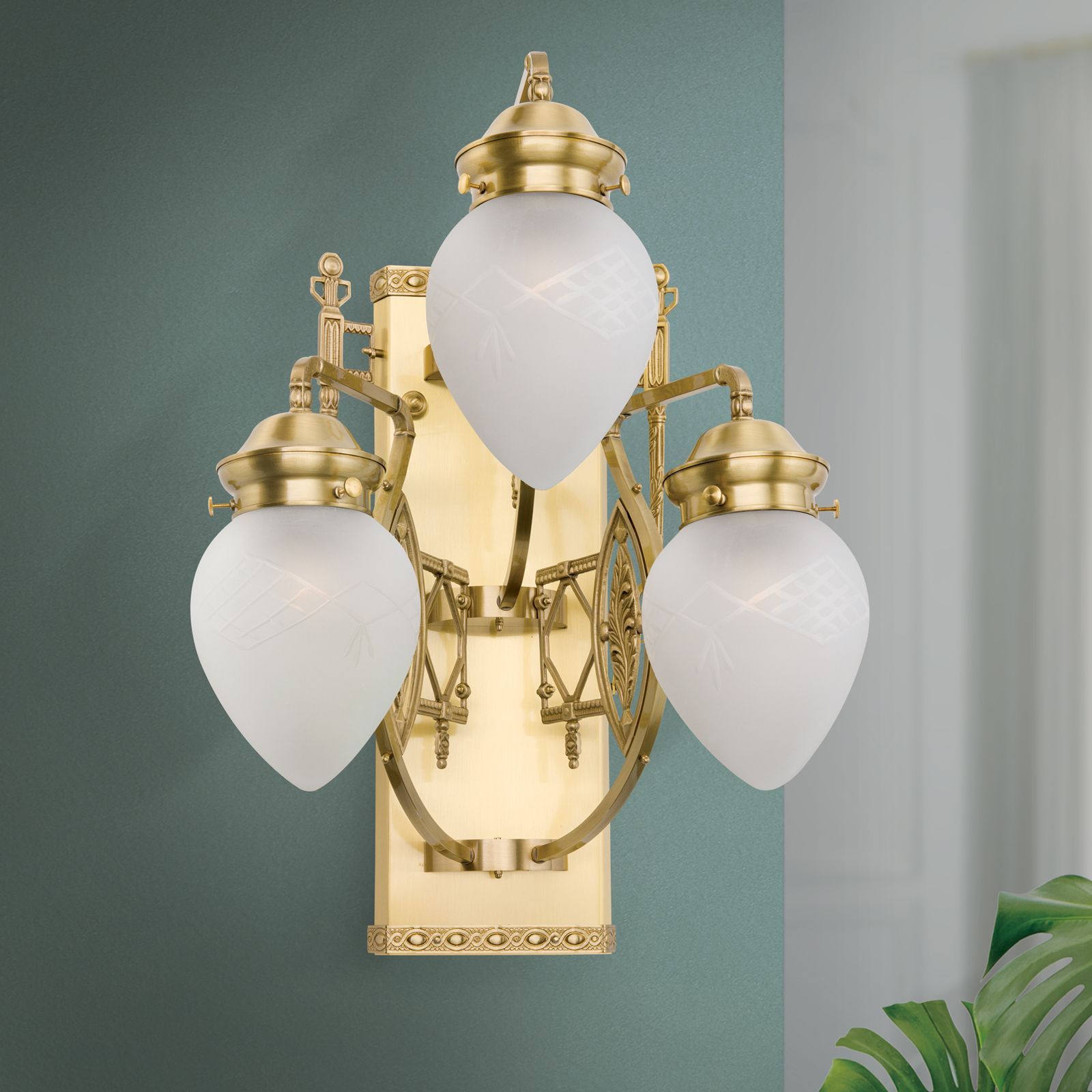 Настенный светильник из латуни и стекла Orion Будапешт ARCH-00056330 - Вид №1