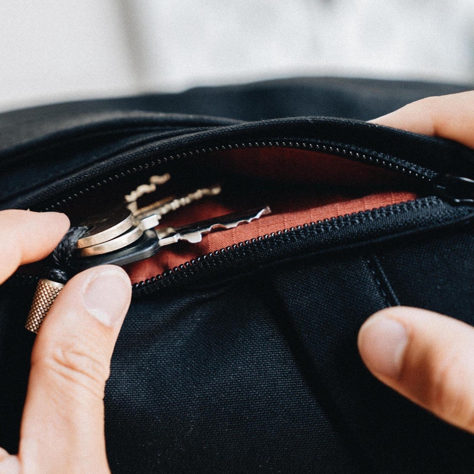 W301BLA-STO-STE Ежедневная упаковка 21 л - камень / нержавеющая сталь Wingback  - Вид №9