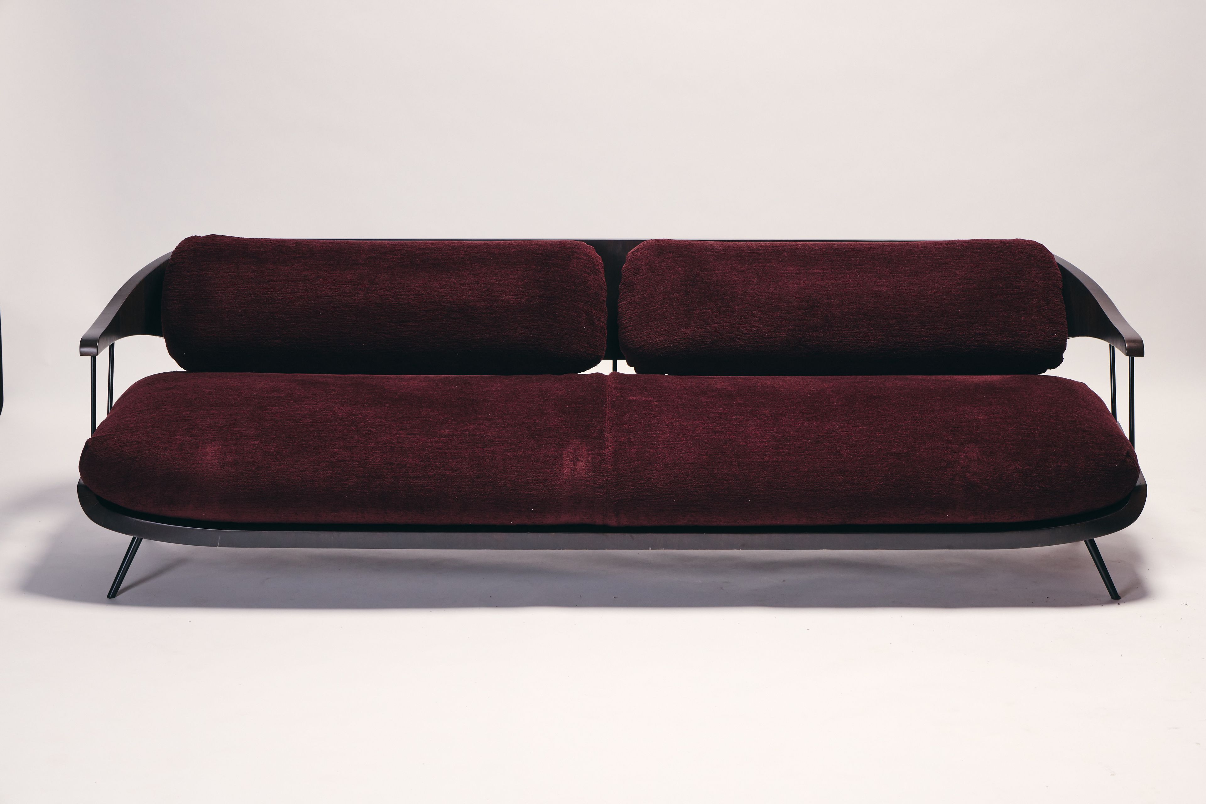 3-местный бархатный диван REDA AMALOU DESIGN ARCH-00067301 - Вид №1