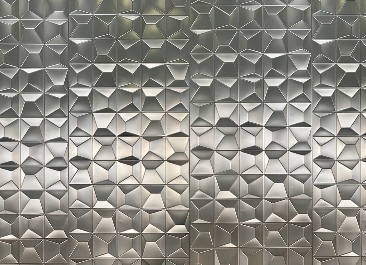 Изолированная металлическая панель для фасада ELCOM SYSTEM ТЕРМОПАРЕТЫ® ARCH-00147678 - Вид №19