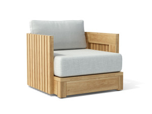 Садовое кресло из тикового дерева с подлокотниками