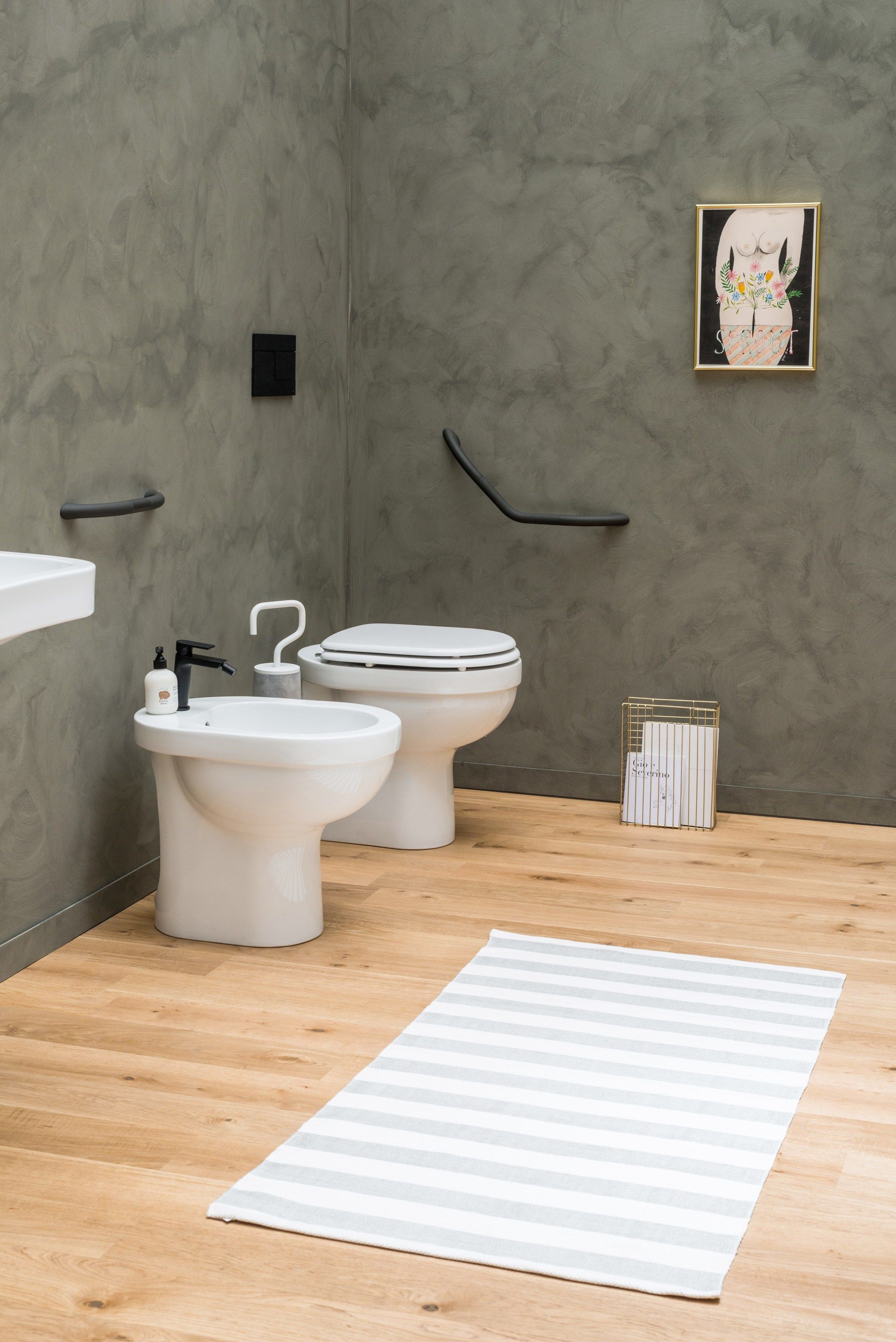 Фарфор биде с переливом EVER Life Design SENIOR 46 ARCH-00111460