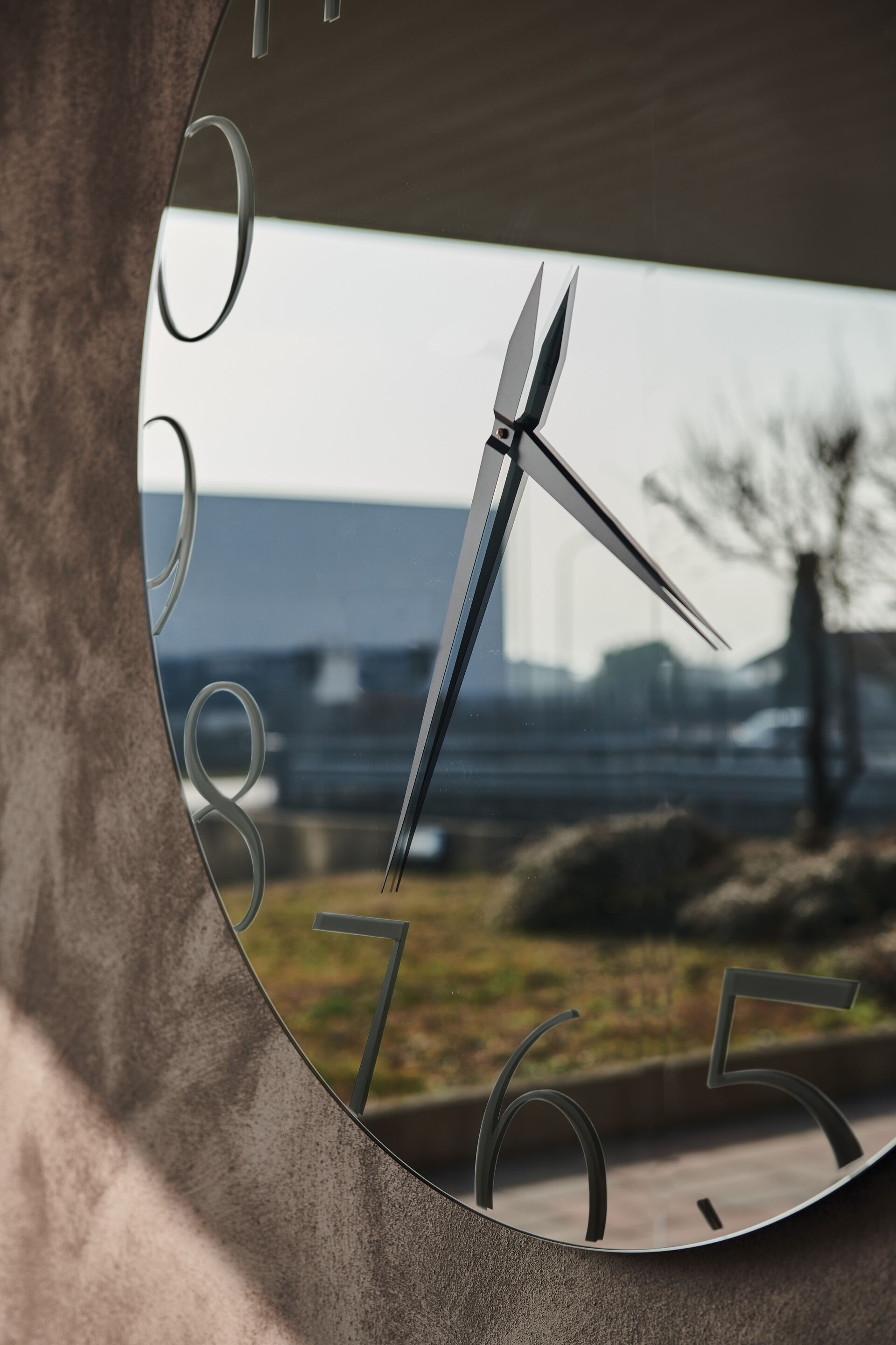 Настенные зеркальные стеклянные часы Cattelan italia MOMENT ARCH-00075273 - Вид №2