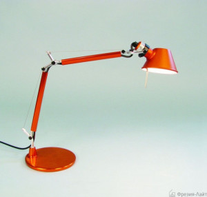 Artemide Tolomeo A011860 лампа настольная