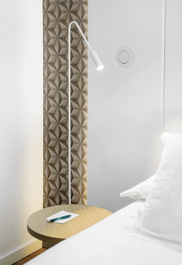 055001 Торшер белый Estiluz Volta