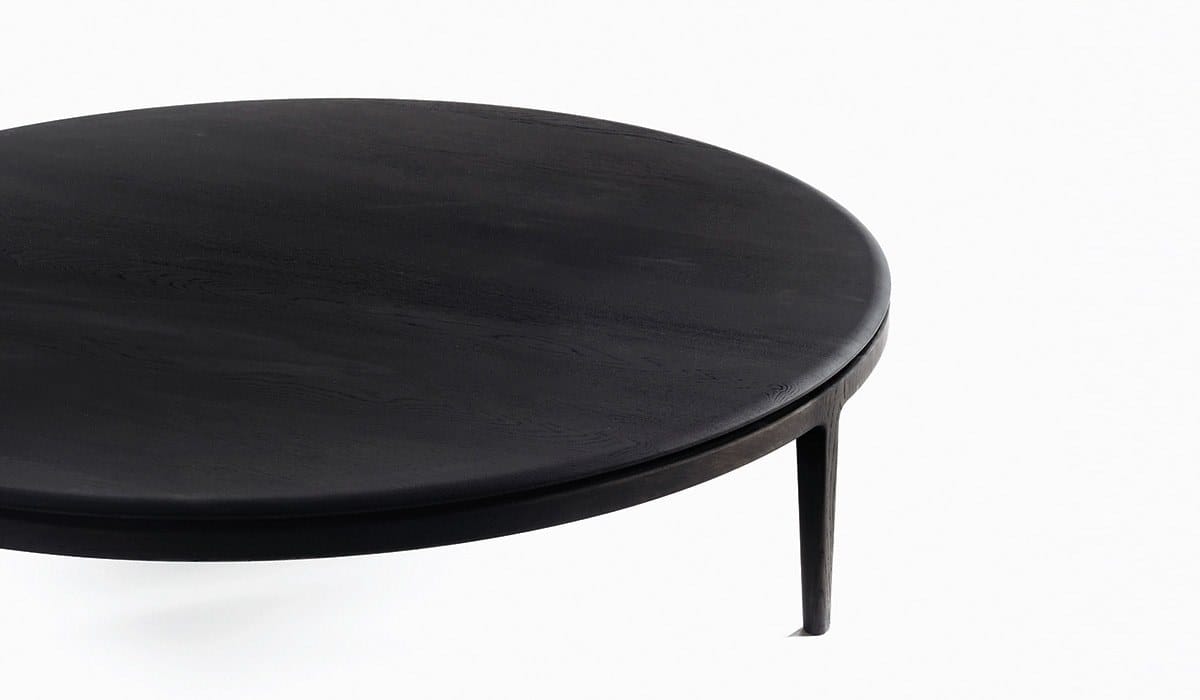 Круглый низкий журнальный столик из дуба DE PADOVA Moon ARCH-00017387