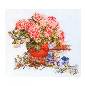 2078 Набор для вышивания Гортензия и анютины глазки 45 х 50 см Thea Gouverneur