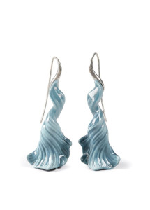 Серьги из фарфора