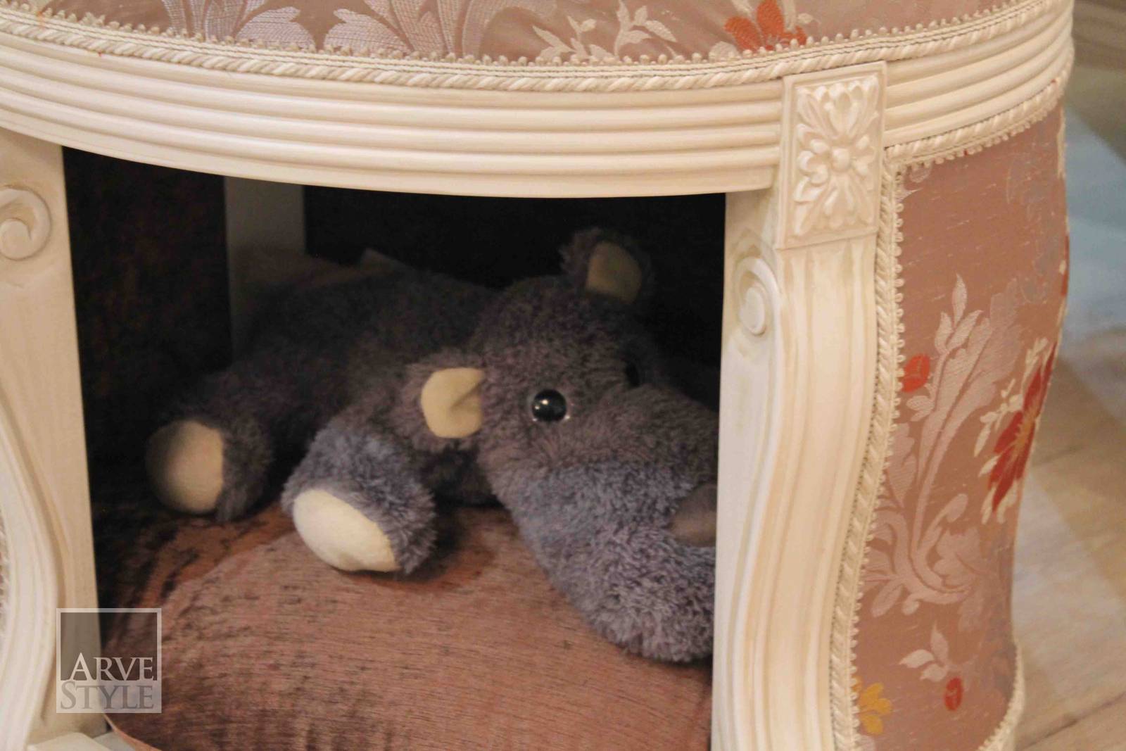 Ткань пуф Arvestyle D&C ARCH-00059317