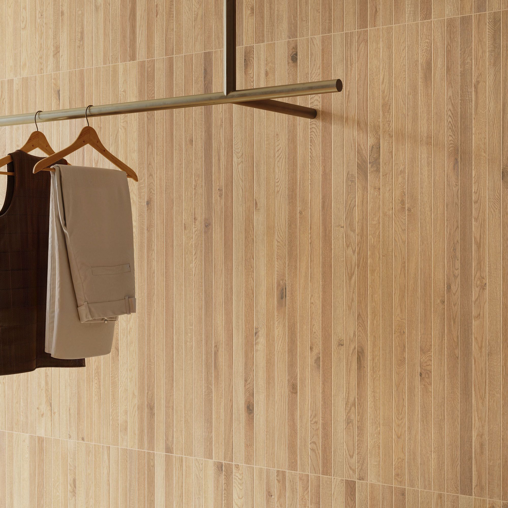 Напольное покрытие из керамогранита в помещении и на открытом воздухе с эффектом дерева Ceramiche Caesar Rever ARCH-00127351 - Вид №3