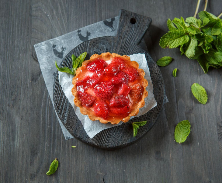 8365 Корзинка с клубникой Вкусляндия 