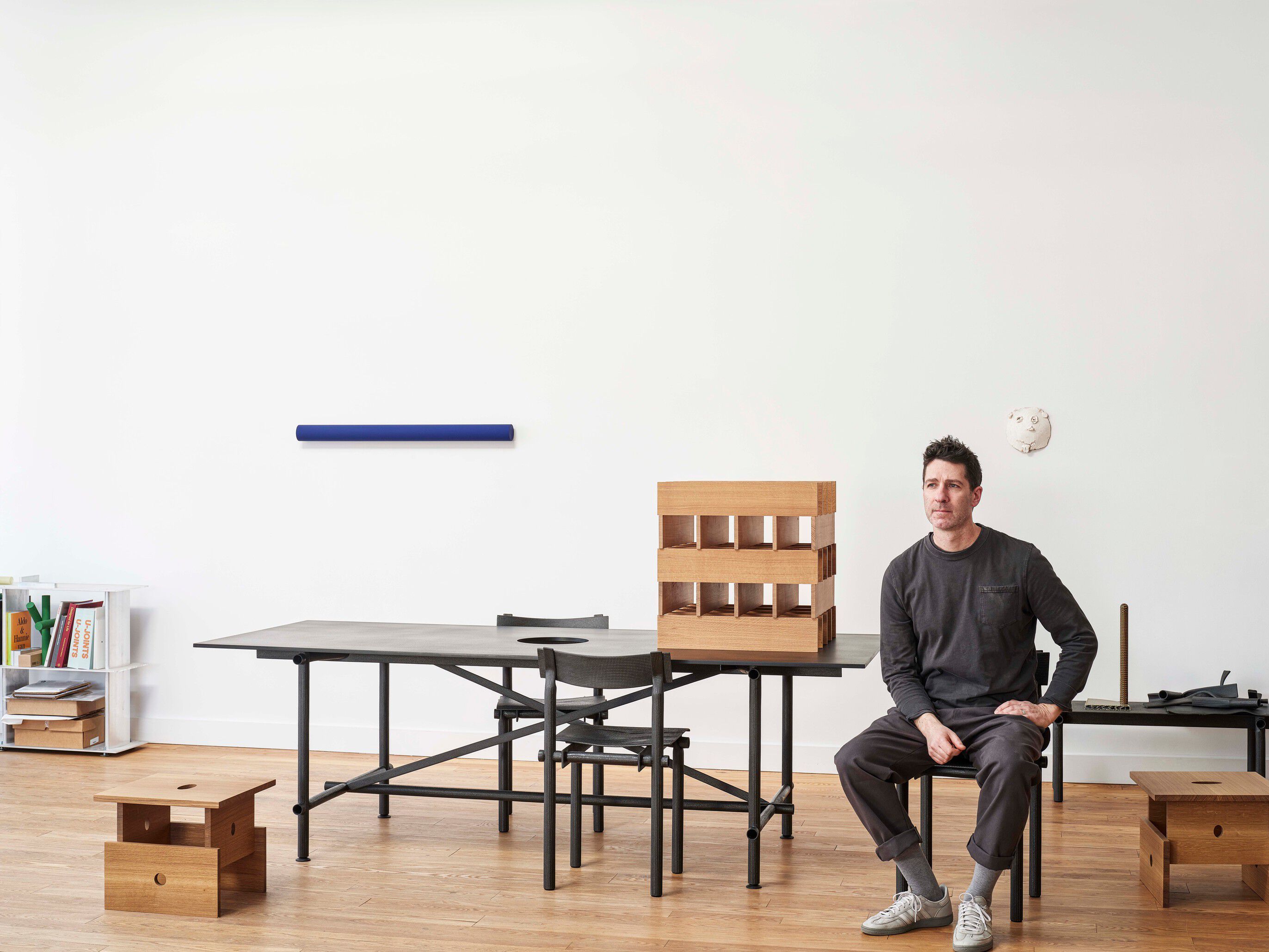 Низкий штабелируемый журнальный столик из массива дерева Hay WOOD BOX ARCH-00016796 - Вид №19