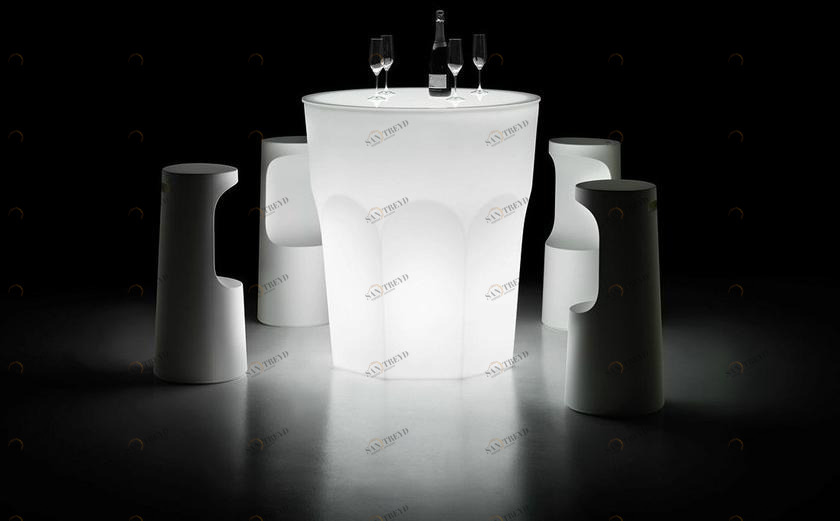 Plust Круглый яркий высокий стол Cubalibre sun-id-1498856