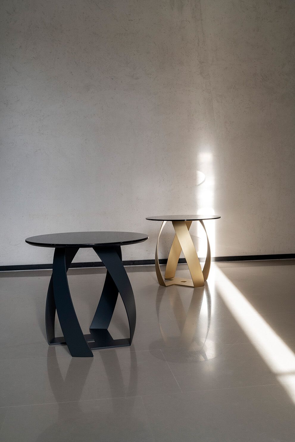 Круглый журнальный столик с мраморной столешницей Potocco Bon Bon ARCH-00054343 - Вид №2