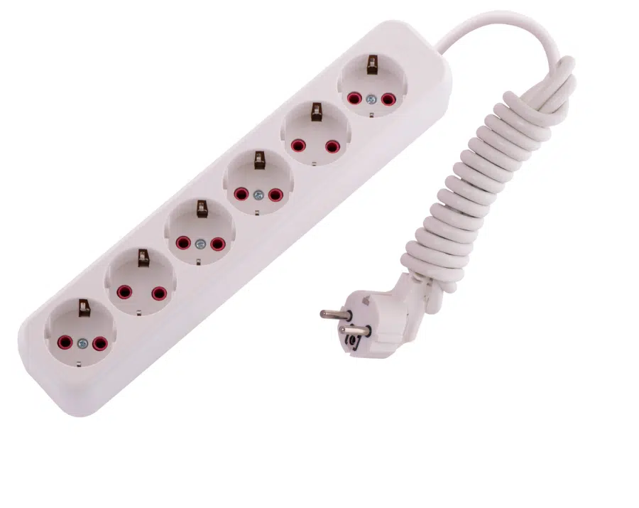 LILA Удлинитель с заземлением 6 входов 2 метра белый LEZARD 720-0602-601