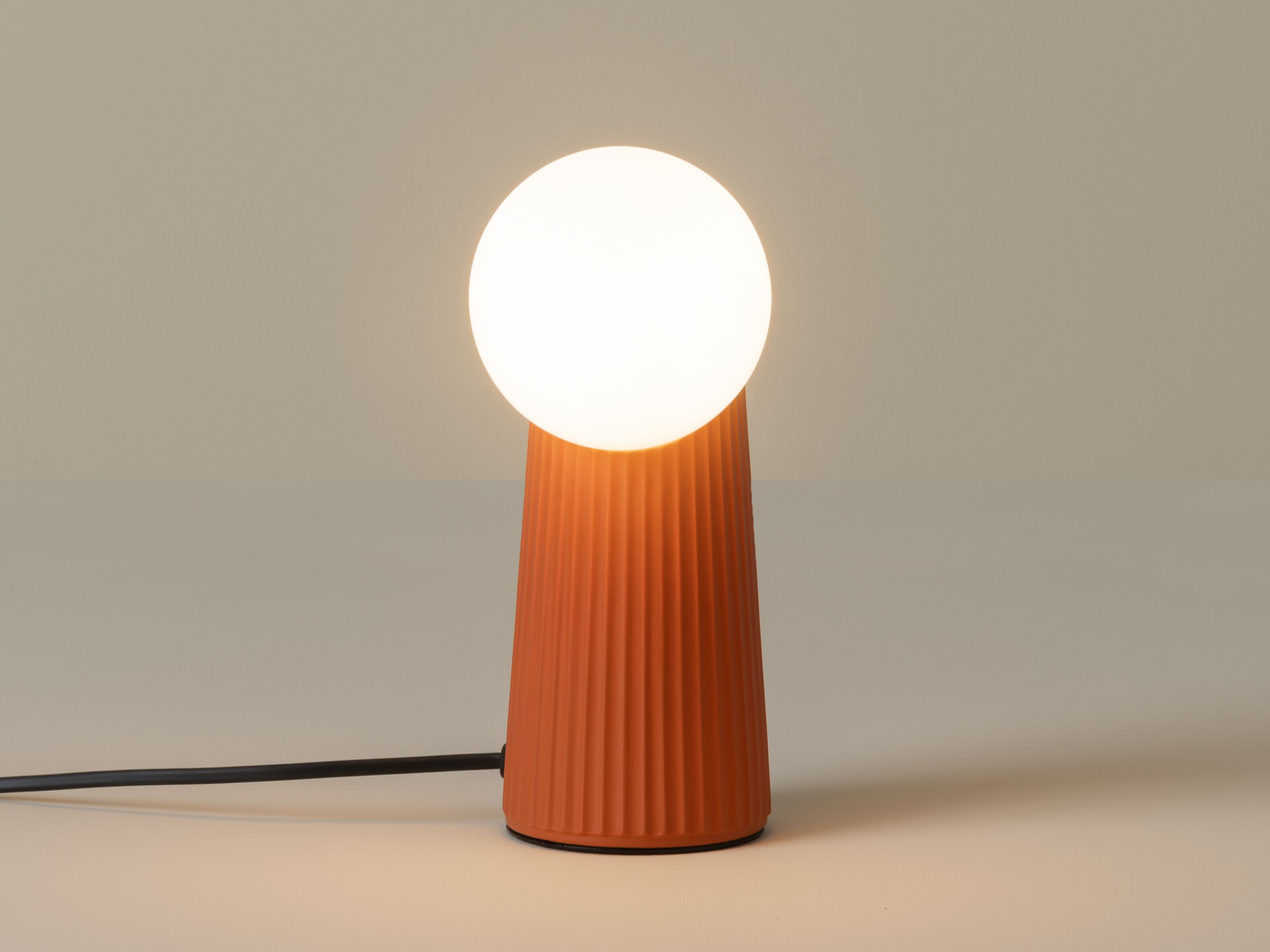 Светодиодная настольная лампа из глины Milan Iluminacion LAND ARCH-00063970 - Вид №3