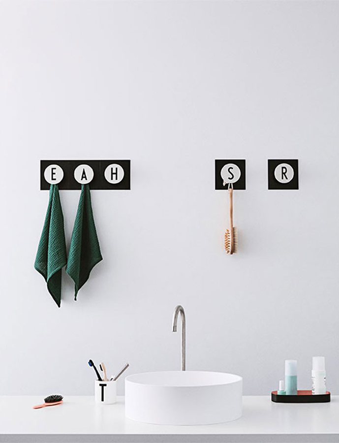 Крючок B Design Letters 50201800B - Вид №1