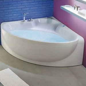 Ванна угловая Margo Steel 135 см