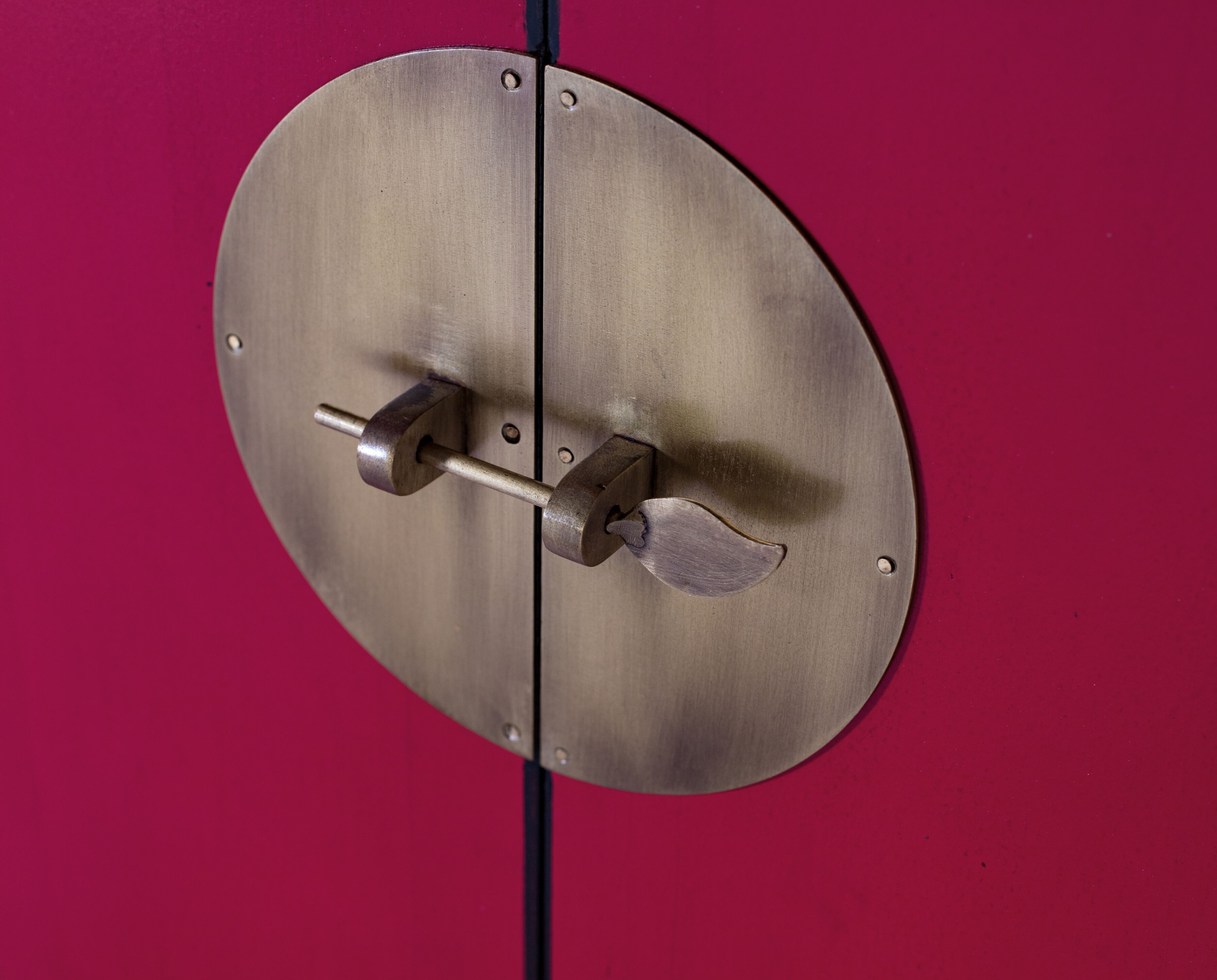 Манго Madia с распашными дверями Giner y Colomer 1685 ARCH-00026845 - Вид №2