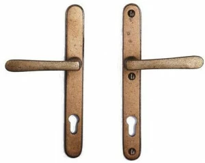 Dauby Бронзовая ручка на пластине с накладкой Pure® 13387