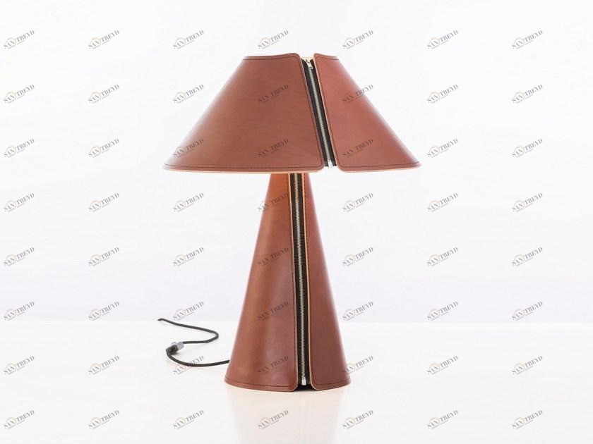 Formagenda Кожаная настольная лампа sun-id-1371166