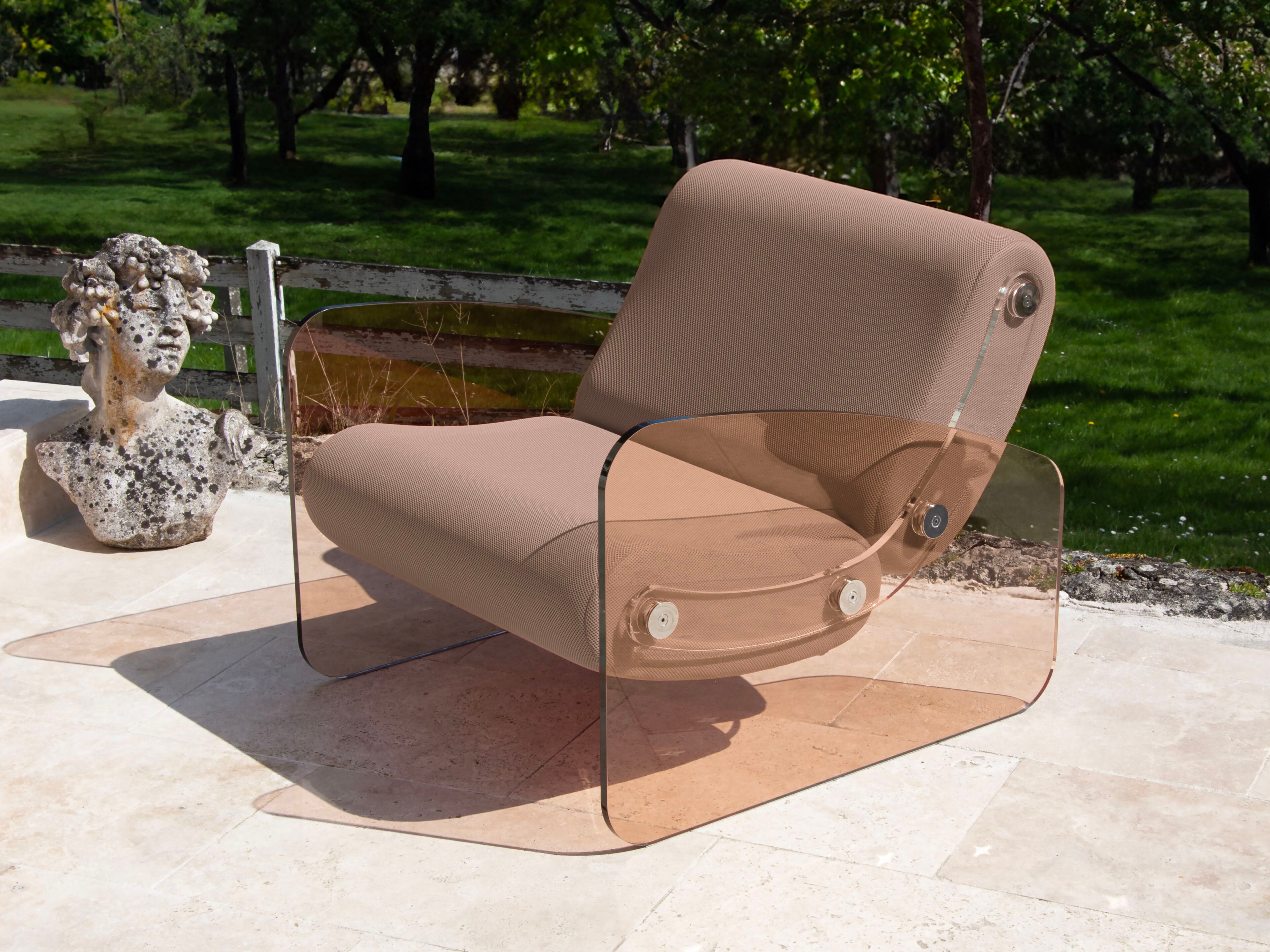 Кресло с подлокотниками KUUMO MW03 ARCH-00001084