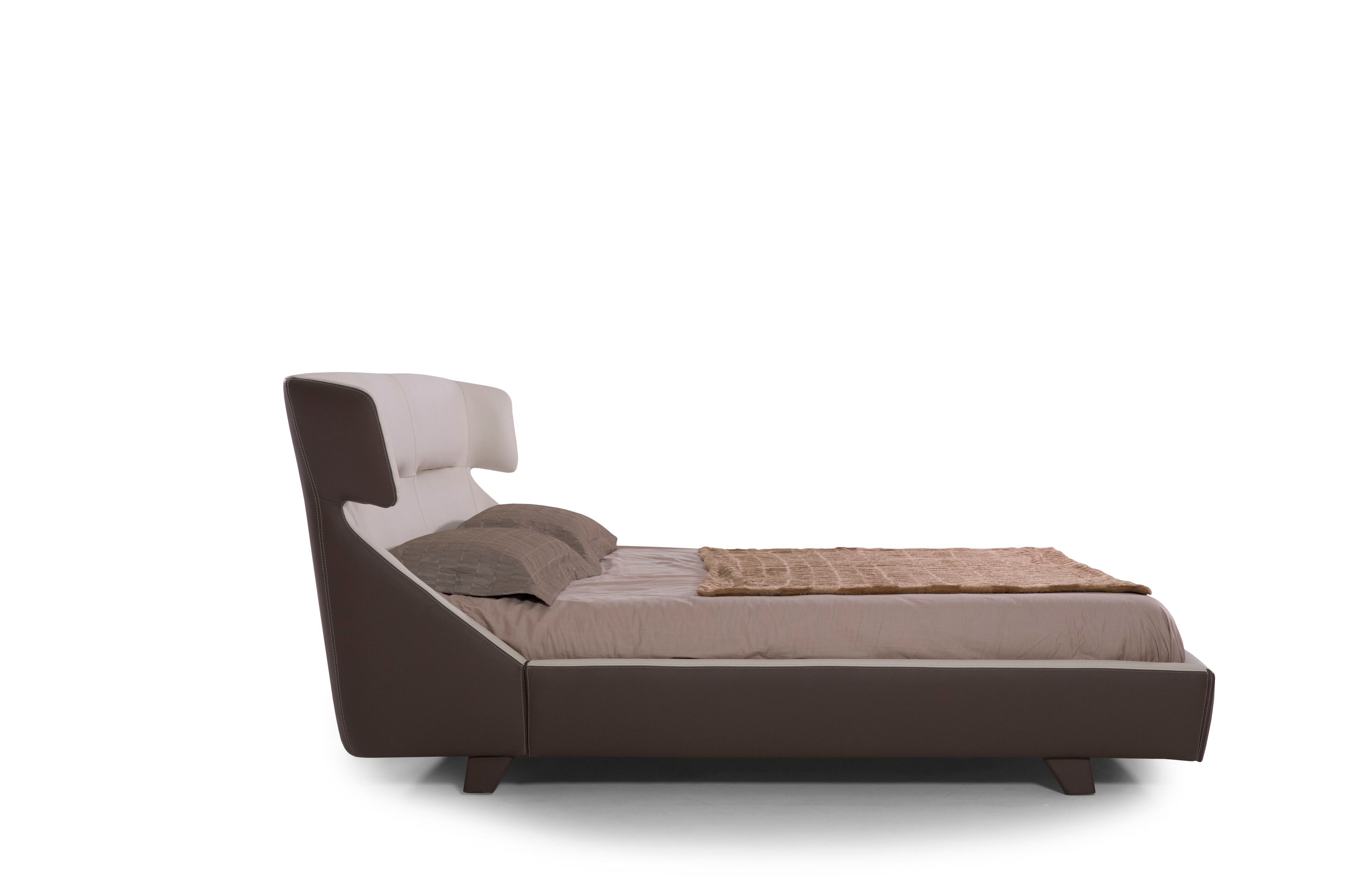 Кожаная двуспальная кровать с мягким изголовьем ABLE Gordon ARCH-00082062 - Вид №2