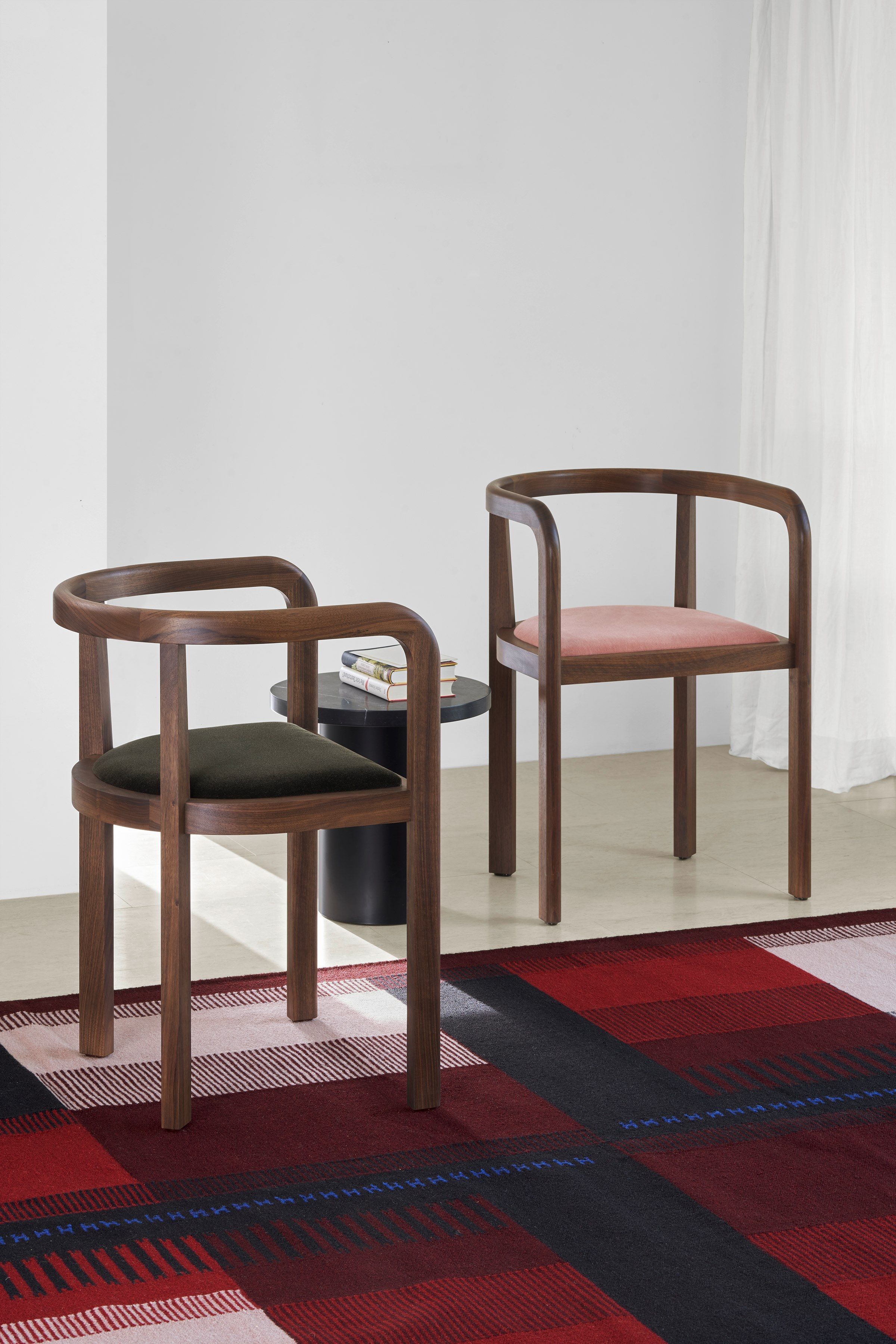 Тканевый стул с подлокотниками e15 Herre ARCH-00048004 - Вид №4