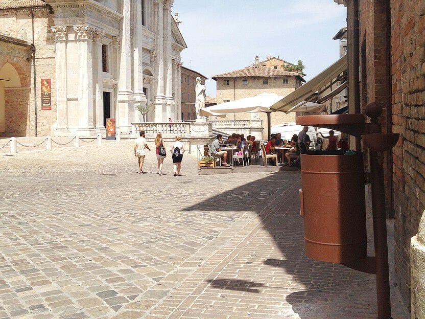 Стальная корзина для мусора с пепельницей Studio Città CORNER ARCH-00119941 - Вид №1