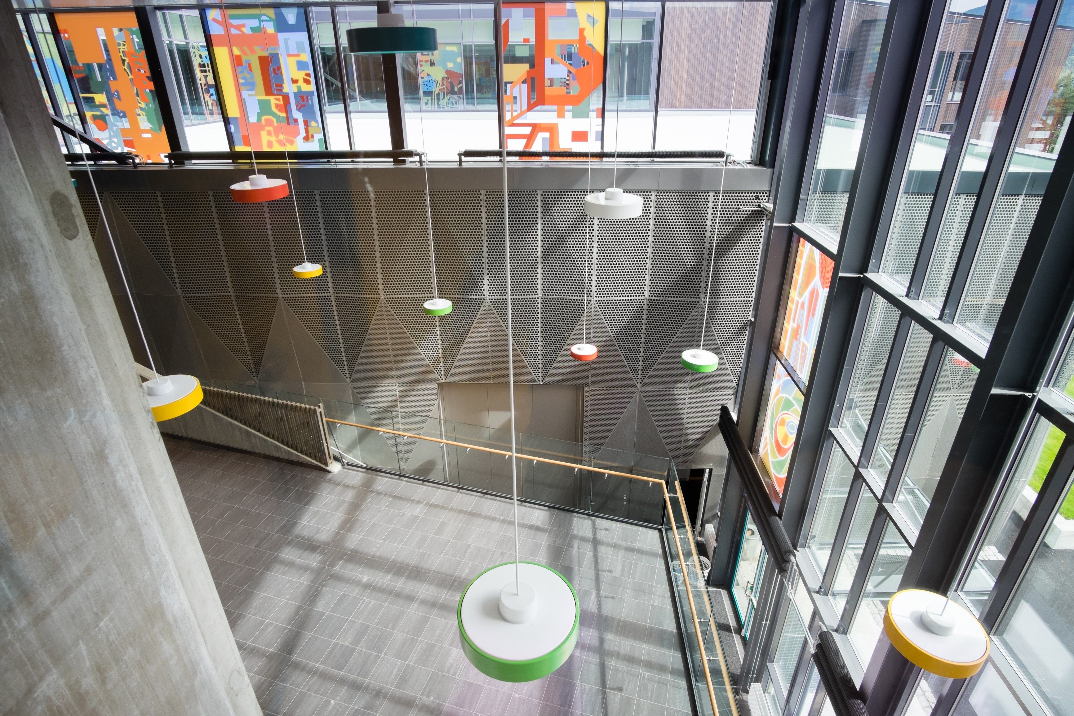 Светодиодный подвесной светильник Louis Poulsen LP CIRCLE ARCH-00017254 - Вид №14