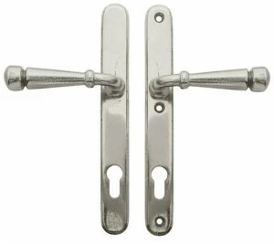 Dauby Металлическая ручка на пластине Pure® 8536