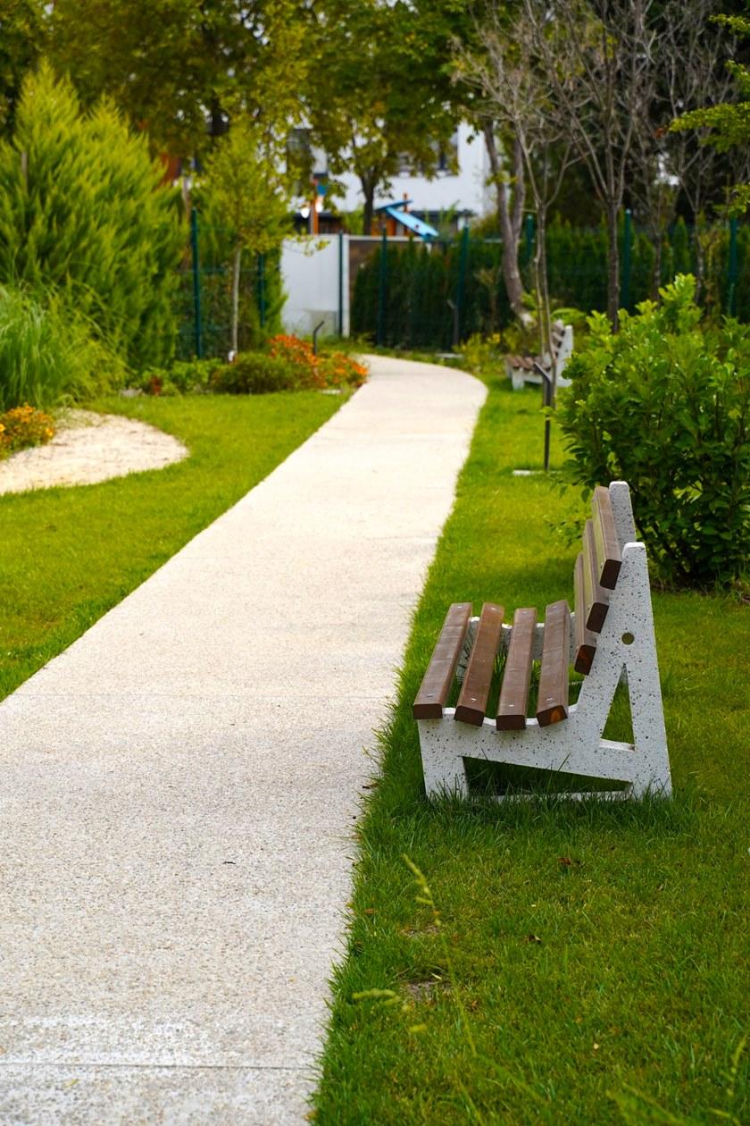 ENCHO ENCHEV - ETE Скамейка из бетона и дерева со спинкой  6  - Вид №3