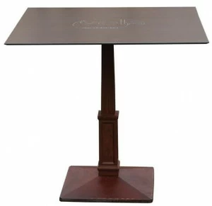 Vela Arredamenti Квадратный чугунный стол Balis