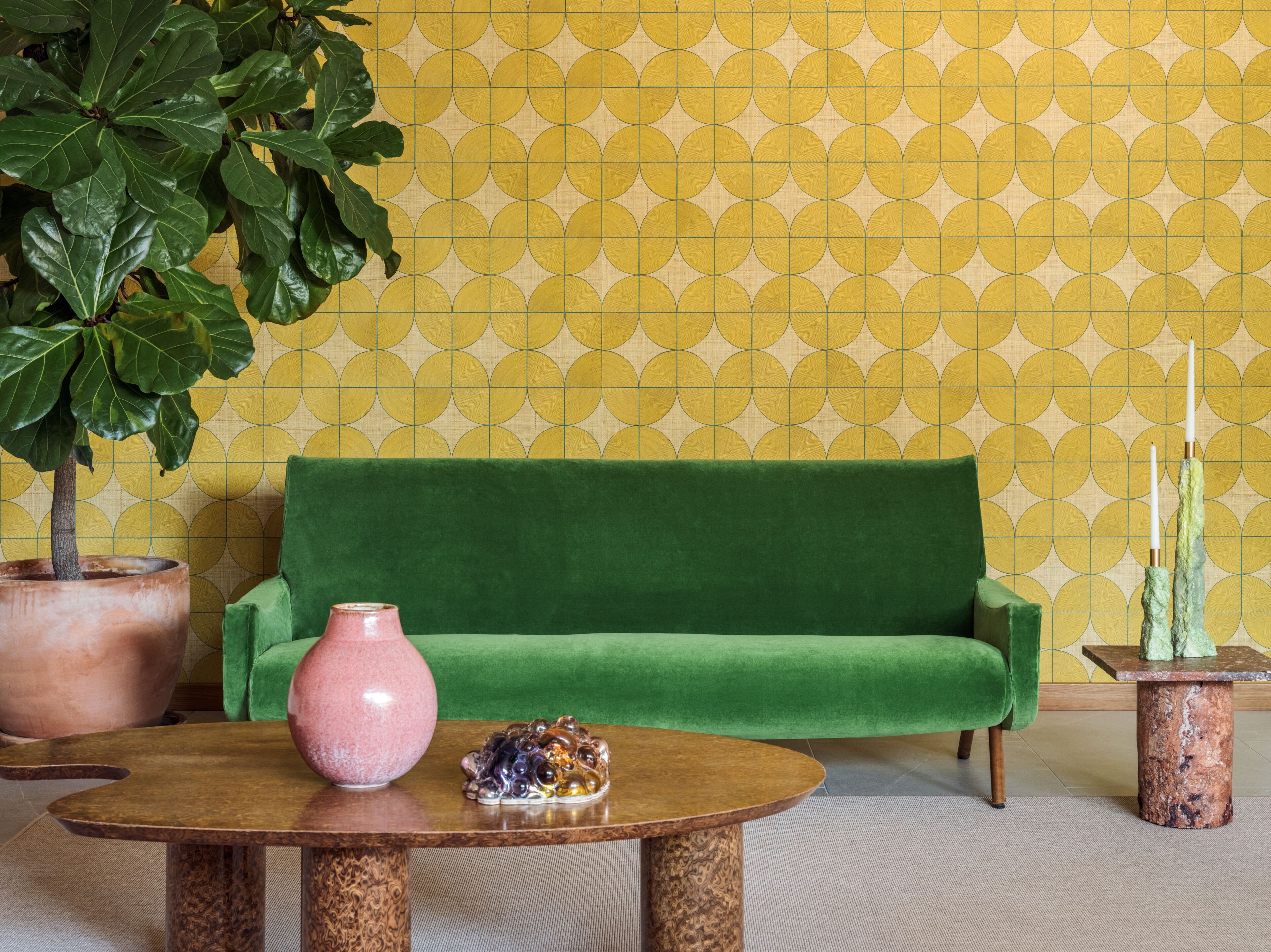 Бархатная однотонная ткань Élitis Palatine ARCH-00143253