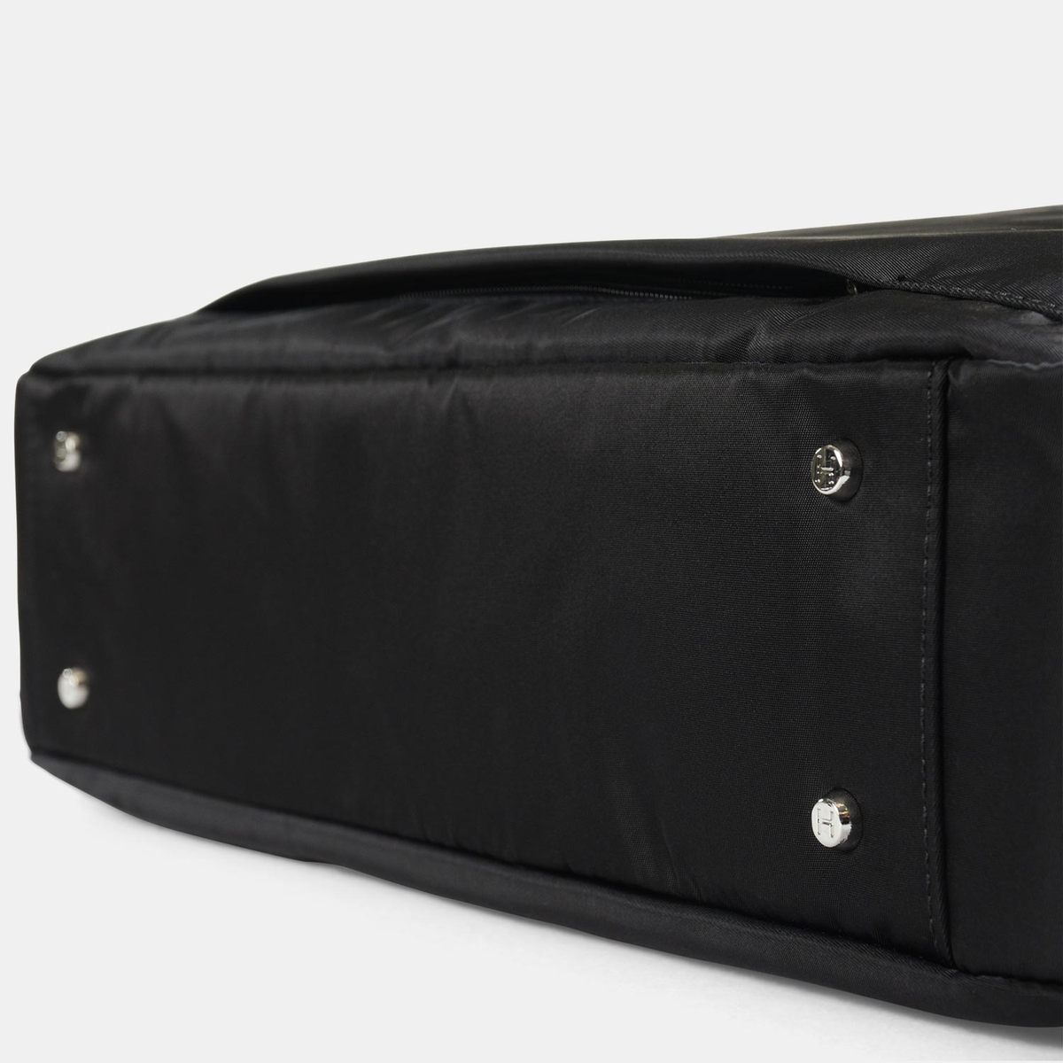 HCHMB03/003 Сумка для ноутбука HCHMB03 OPALIA Two Compartment Business Bag 15.6 Hedgren Charm Business  - Вид №8