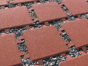 PAVESMAC Самоблокирующийся блок Drenanti