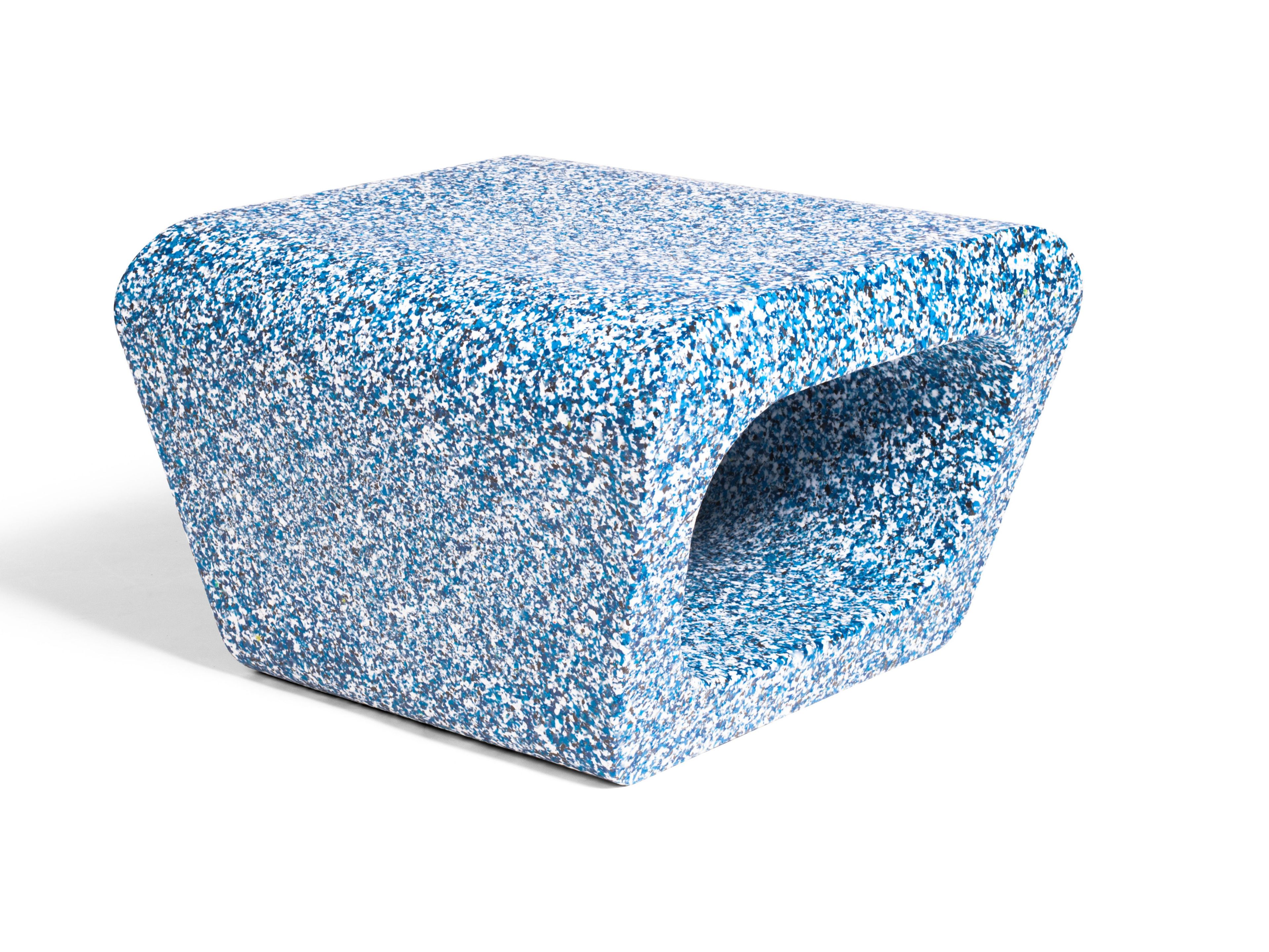 Подставка для ног из полиэтилена Quinze & Milan Медузы ARCH-00080475