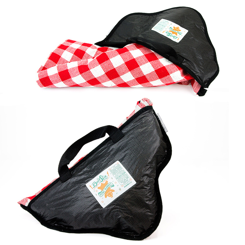 SK PICNICBEAR1 Коврик для пикника bear красный Suck UK  - Вид №5