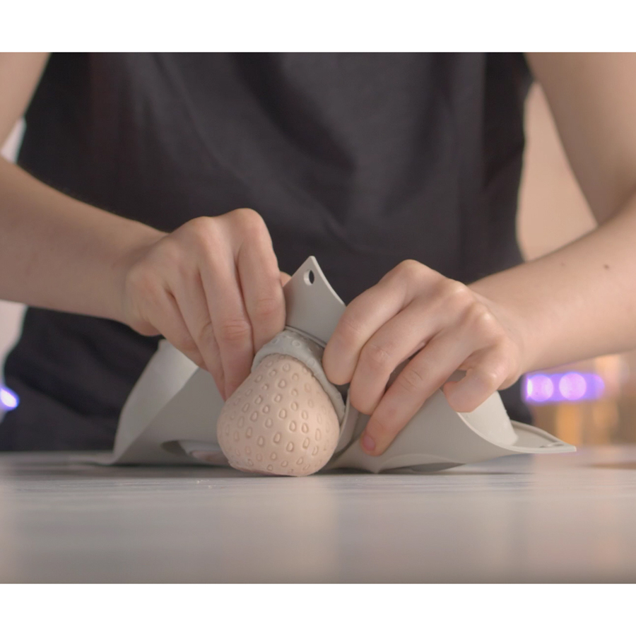 26.267.13.0065 Форма для приготовления пирожных fragole e panna силиконовая Silikomart  - Вид №6