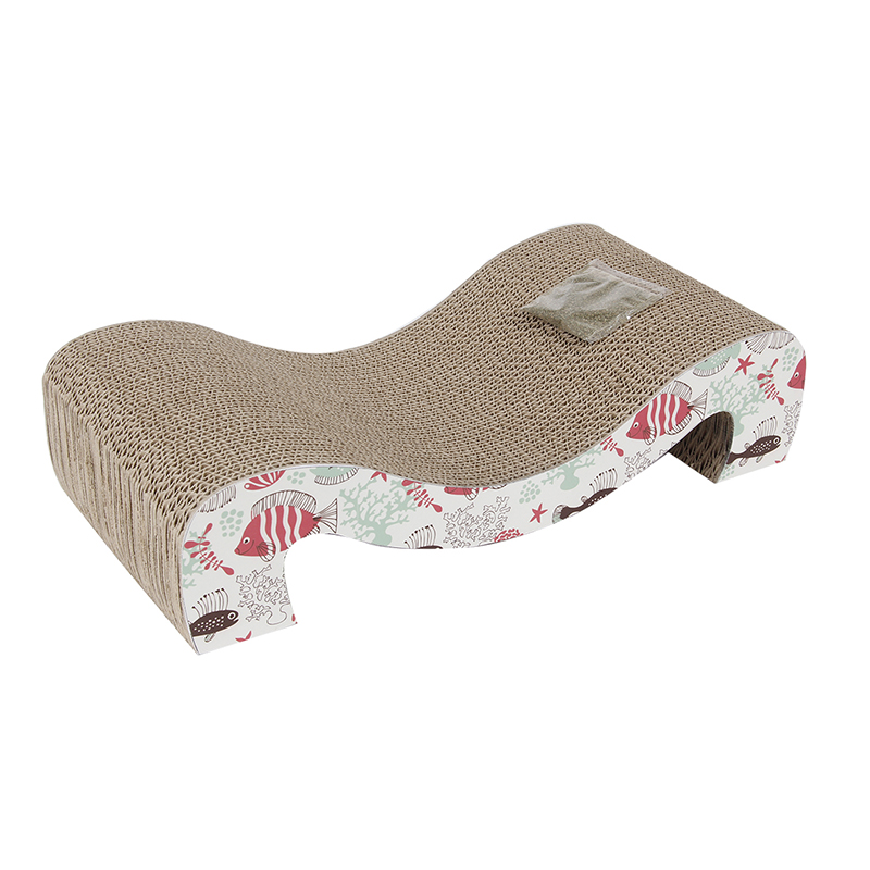 ПР0041486 Когтеточка для кошек Лежанка Рыбки картон 46х21х11см MAJOR 