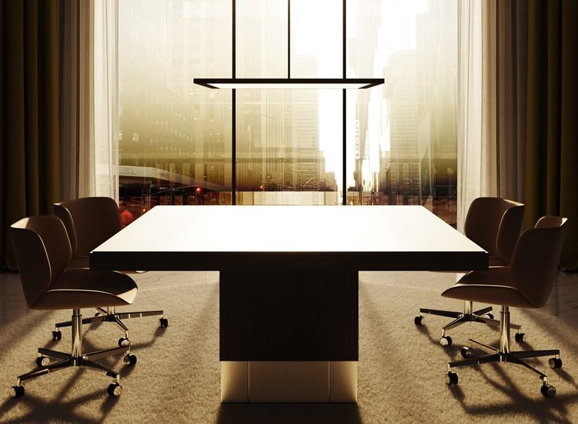 José Martínez Medina Квадратный дубовый стол Blacktone sun-id-1481400 - Вид №2