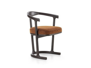 Тканевое кресло