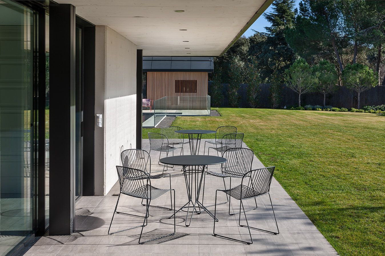 Стальной круглый садовый стол iSimar Nostrum ARCH-00143727 - Вид №2