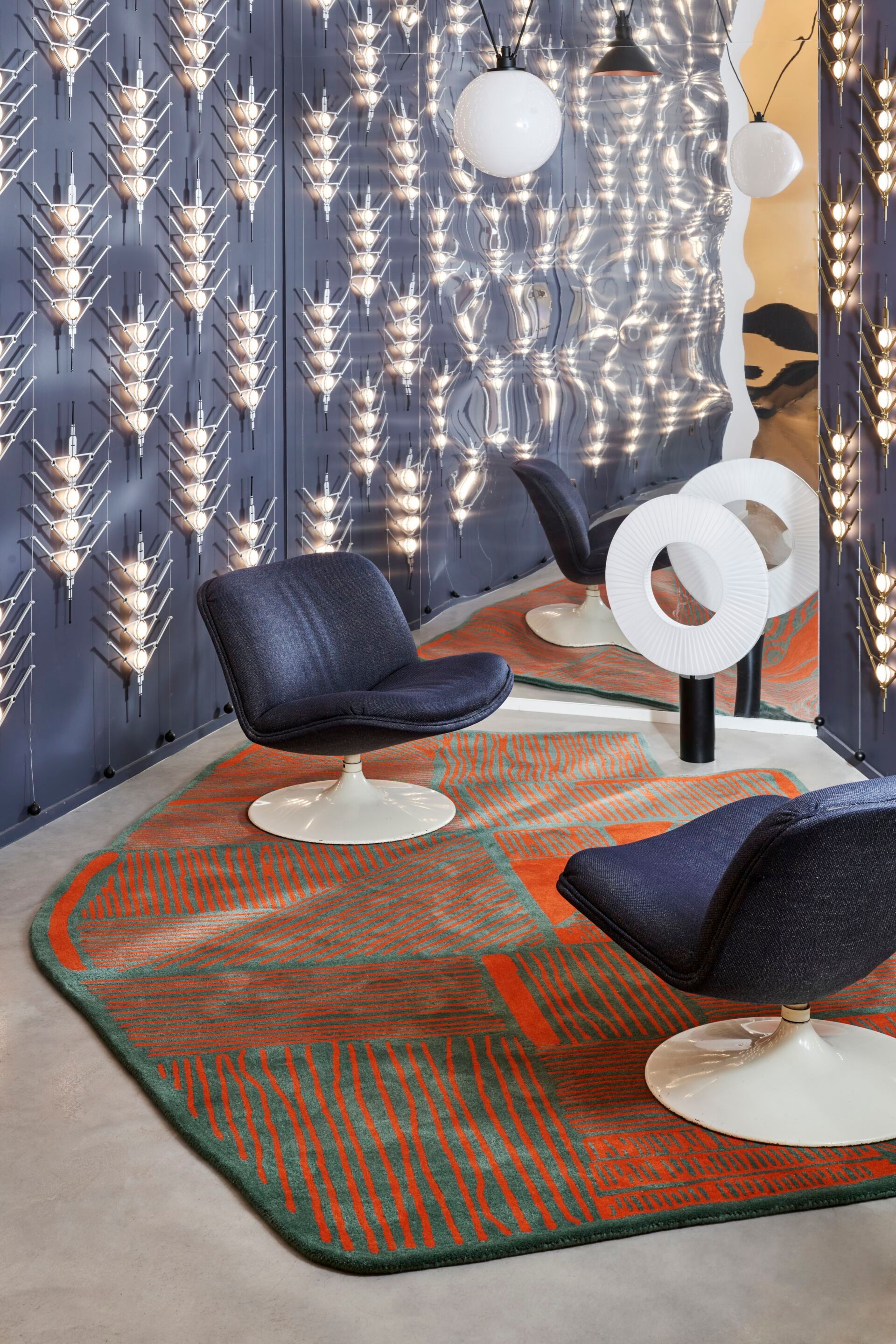 Шерстяной ковер с геометрическим рисунком Toulemonde Bochart ANTICA ROUGE ARCH-00109548 - Вид №1