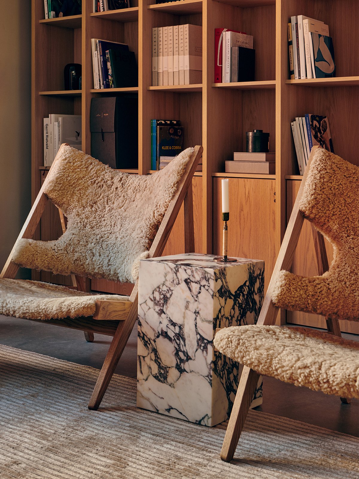 9682005-000P03ZZ MENU Вязание Кресло для отдыха, Овчина Грецкий орех | Сахара  - Вид №19