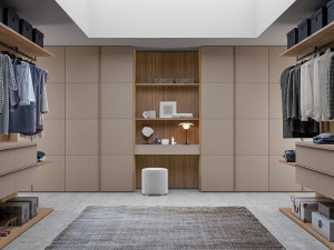 Секционный шкаф из искусственной кожи