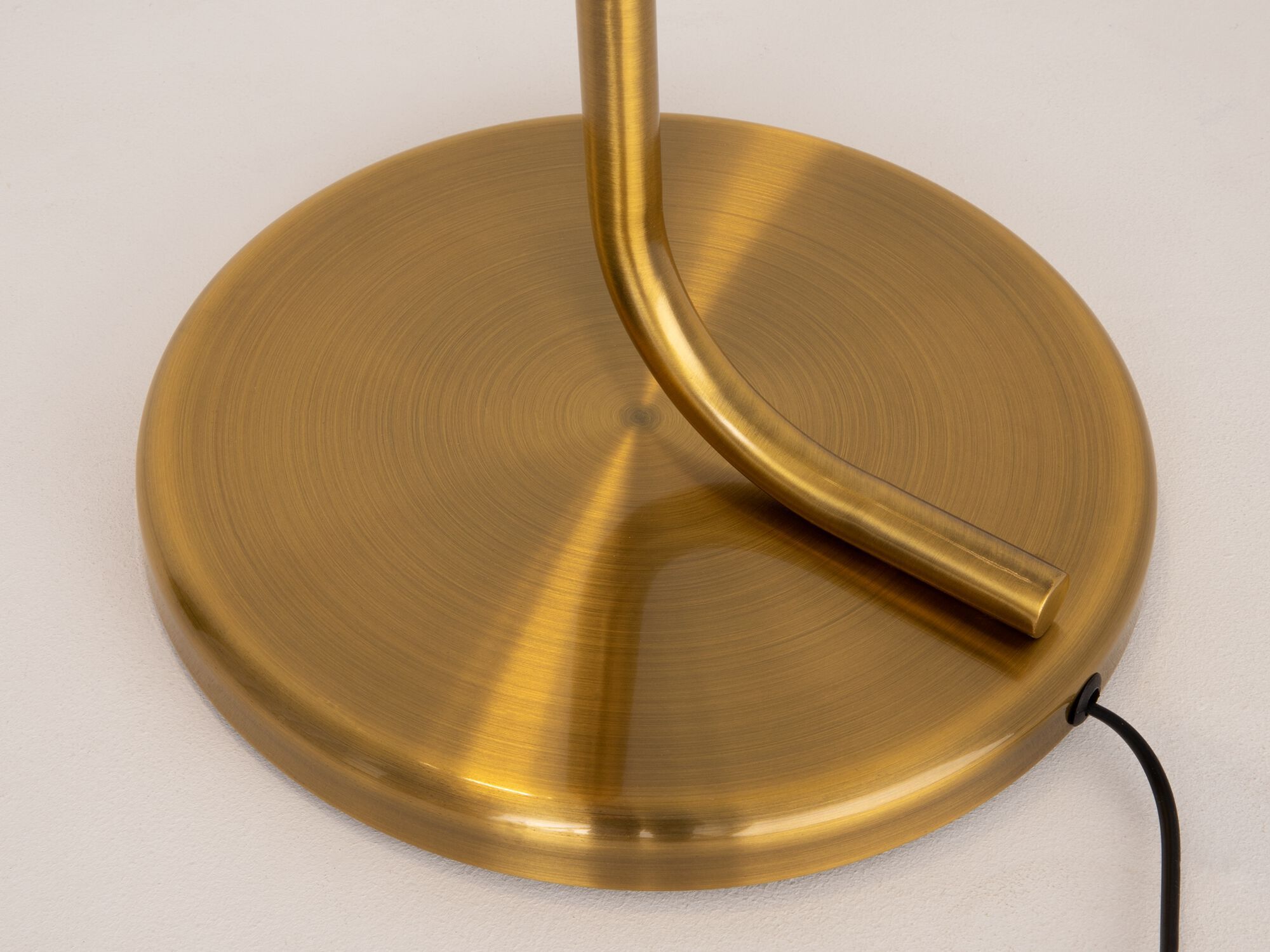 Латунь светодиодный торшер Maytoni кабаре ARCH-00073775 - Вид №2