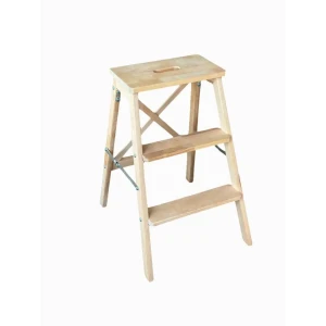 Стремянка-табурет 3 ступени, максимальная нагрузка 100 кг